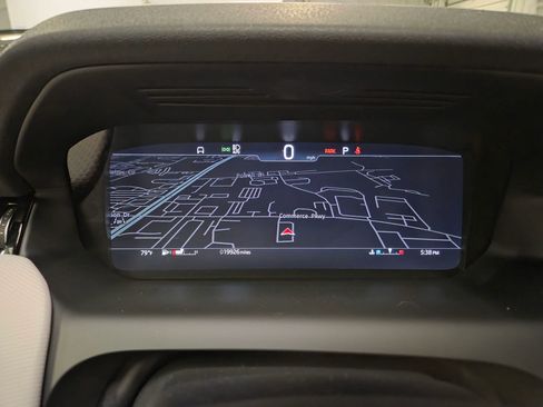 Used 2024 Land Rover Discovery Sport Dynamic SE AWD/4WD image 19
