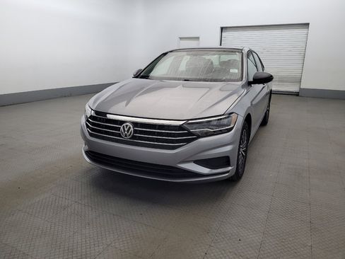 Used 2021 Volkswagen Jetta SE FWD image 15