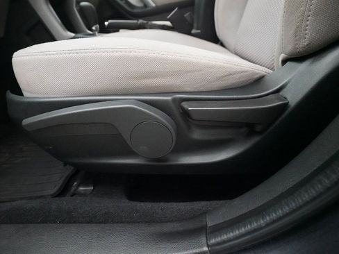 Used 2017 Subaru Forester 2.5i w/ Alloy Wheel Package image 28