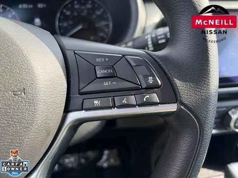 Used 2023 Nissan Kicks SV image 27