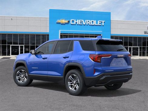 New 2026 GMC Terrain Elevation FWD image 3