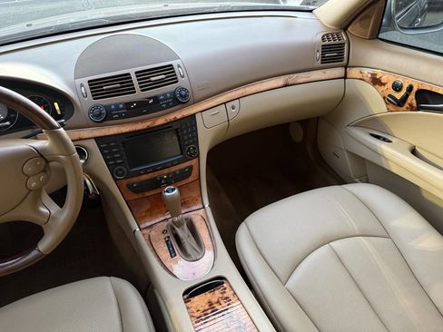 Used 2008 Mercedes-Benz E 350 4MATIC Wagon image 18