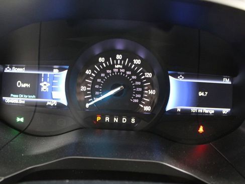 Used 2022 Ford Edge SE w/ Black Appearance Package AWD/4WD image 17