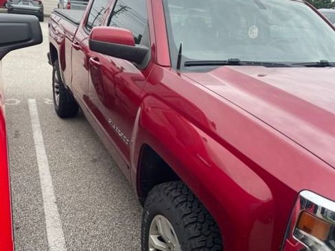 Used 2019 Chevrolet Silverado 1500 LT w/ All Star Edition AWD/4WD image 4