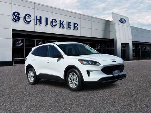 Used 2022 Ford Escape SE FWD image 1