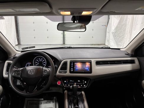Used 2019 Honda HR-V EX image 39