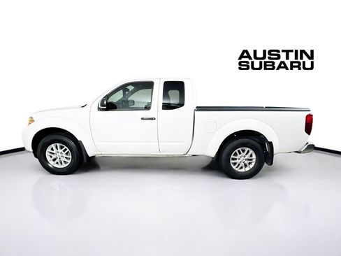 Used 2019 Nissan Frontier SV w/ Value Truck Package AWD/4WD image 4