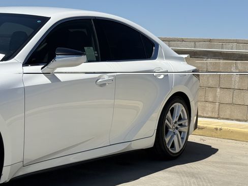 Certified 2022 Lexus IS 300 RWD image 9