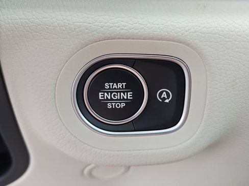New 2026 Mercedes-Benz GLE 450 4MATIC image 11