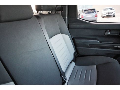 Used 2024 Toyota Tacoma TRD Off-Road image 15