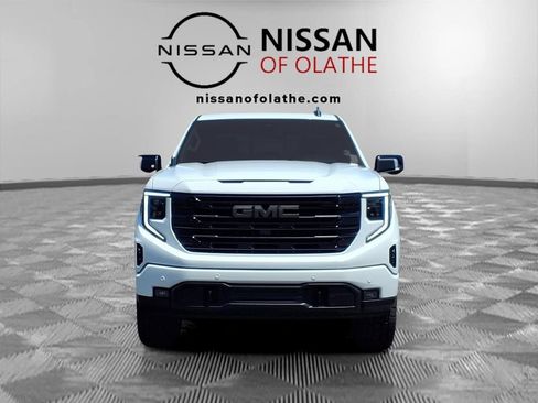 Used 2026 GMC Sierra 1500 Elevation w/ Elevation Premium Package AWD/4WD image 31