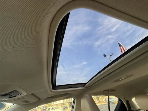 Used 2016 Lexus CT 200h image 21