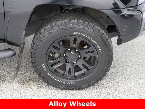 Used 2015 Toyota Tacoma PreRunner image 5