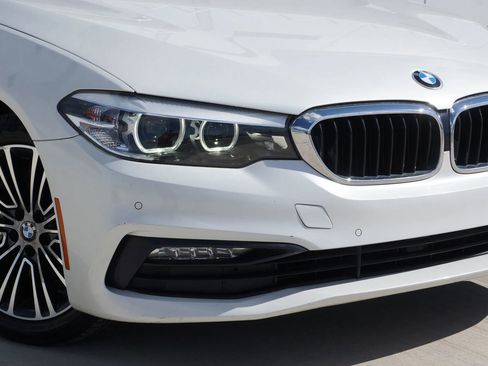 Used 2018 BMW 530i image 17