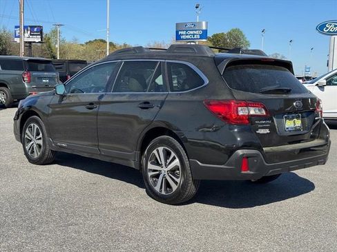 Used 2018 Subaru Outback 2.5i Limited image 5