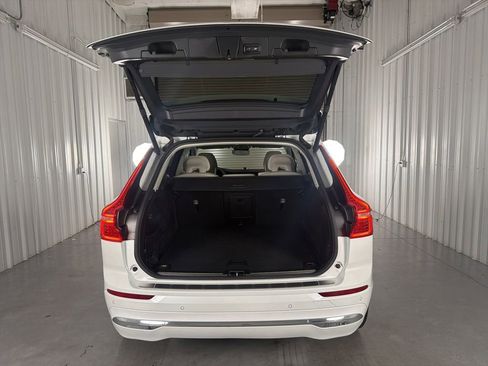 Used 2023 Volvo XC60 B5 Ultimate AWD/4WD image 8
