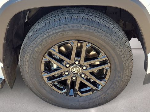 Used 2026 Toyota Sequoia SR5 AWD/4WD image 10