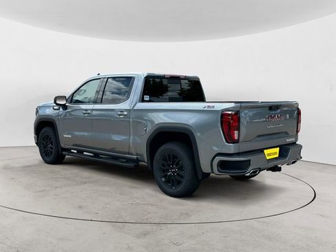 Used 2025 GMC Sierra 1500 Elevation w/ Elevation Premium Package AWD/4WD image 3