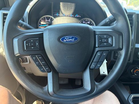 Used 2019 Ford F250 XLT w/ XLT Premium Package AWD/4WD image 29