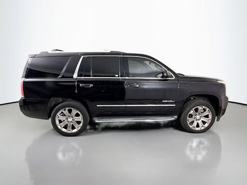 Used 2015 GMC Yukon Denali w/ Touring Package AWD/4WD image 10
