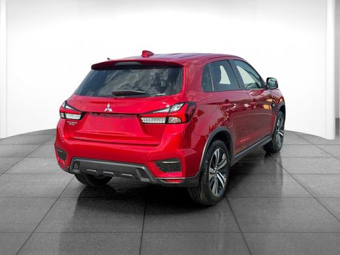 Used 2025 Mitsubishi Outlander Sport SE AWD/4WD image 7