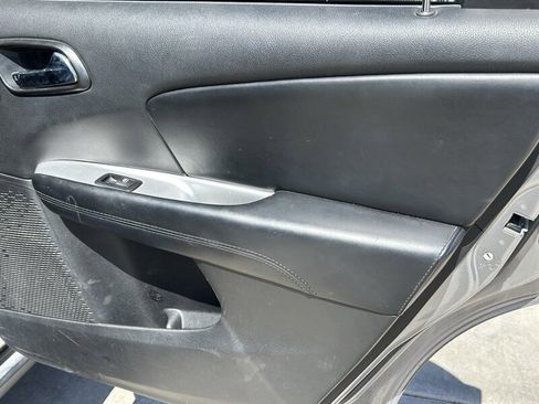Used 2017 Dodge Journey SXT w/ Comfort/Convenience Group AWD/4WD image 27
