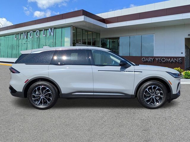 New 2026 Lincoln Nautilus Premier AWD/4WD image 3