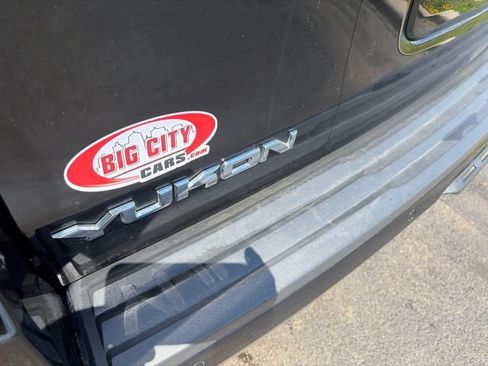 Used 2019 GMC Yukon SLT w/ Graphite Performance Edition AWD/4WD image 49