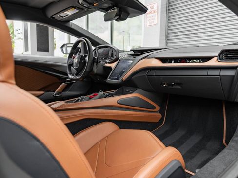 Used 2024 Lamborghini Revuelto AWD/4WD image 7
