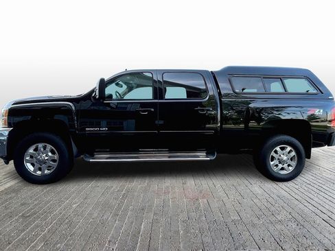 Used 2013 Chevrolet Silverado 3500 LTZ w/ LTZ Plus Package image 5