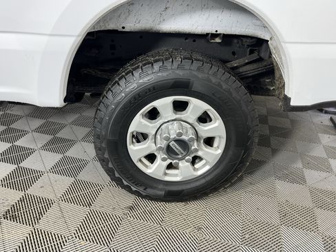 Used 2024 Ford F350 XLT image 20