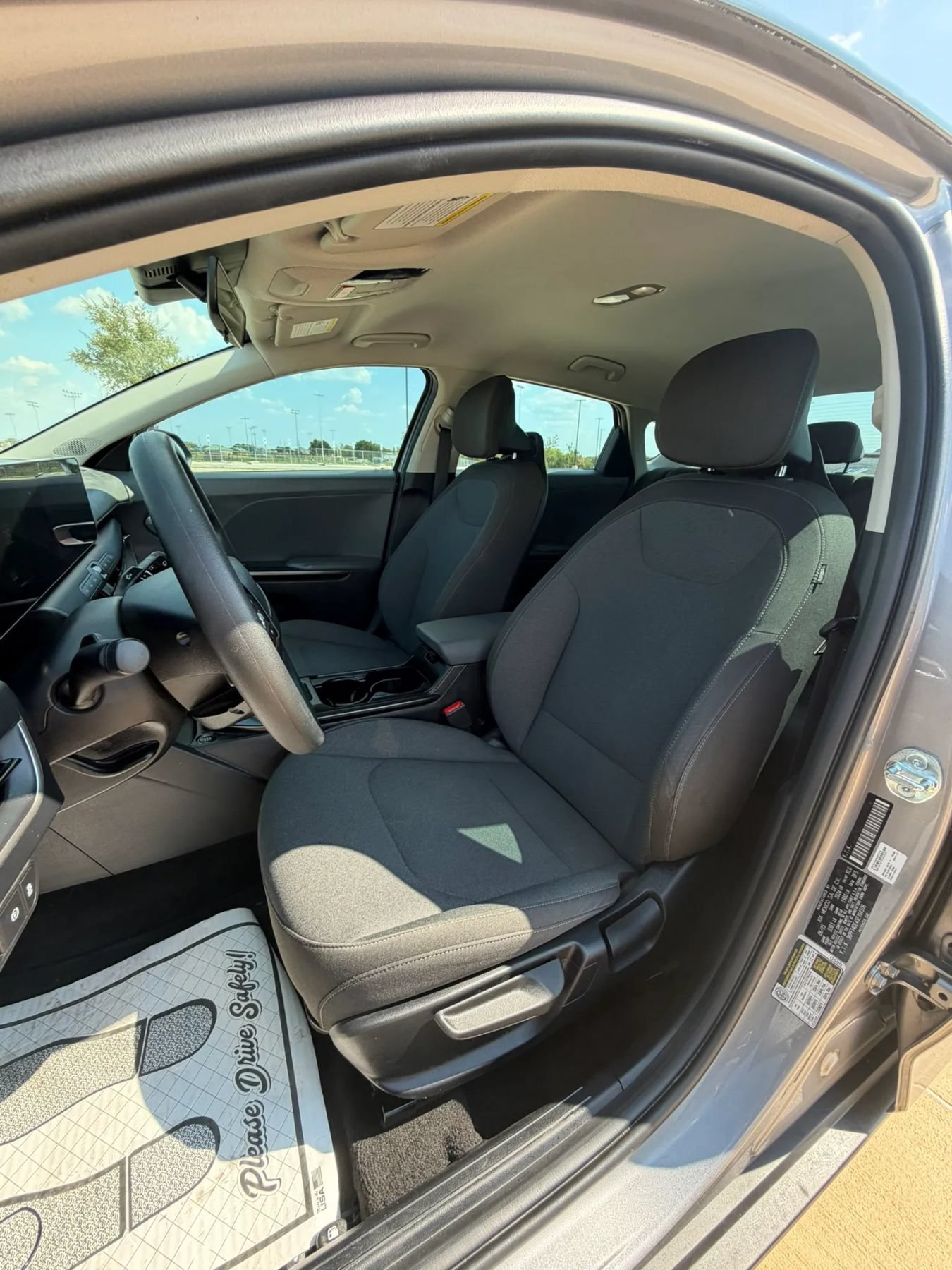 Used 2025 Kia K4 FWD image 37