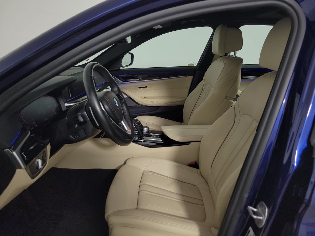 Used 2020 BMW 530i xDrive w/ Premium Package AWD/4WD image 18