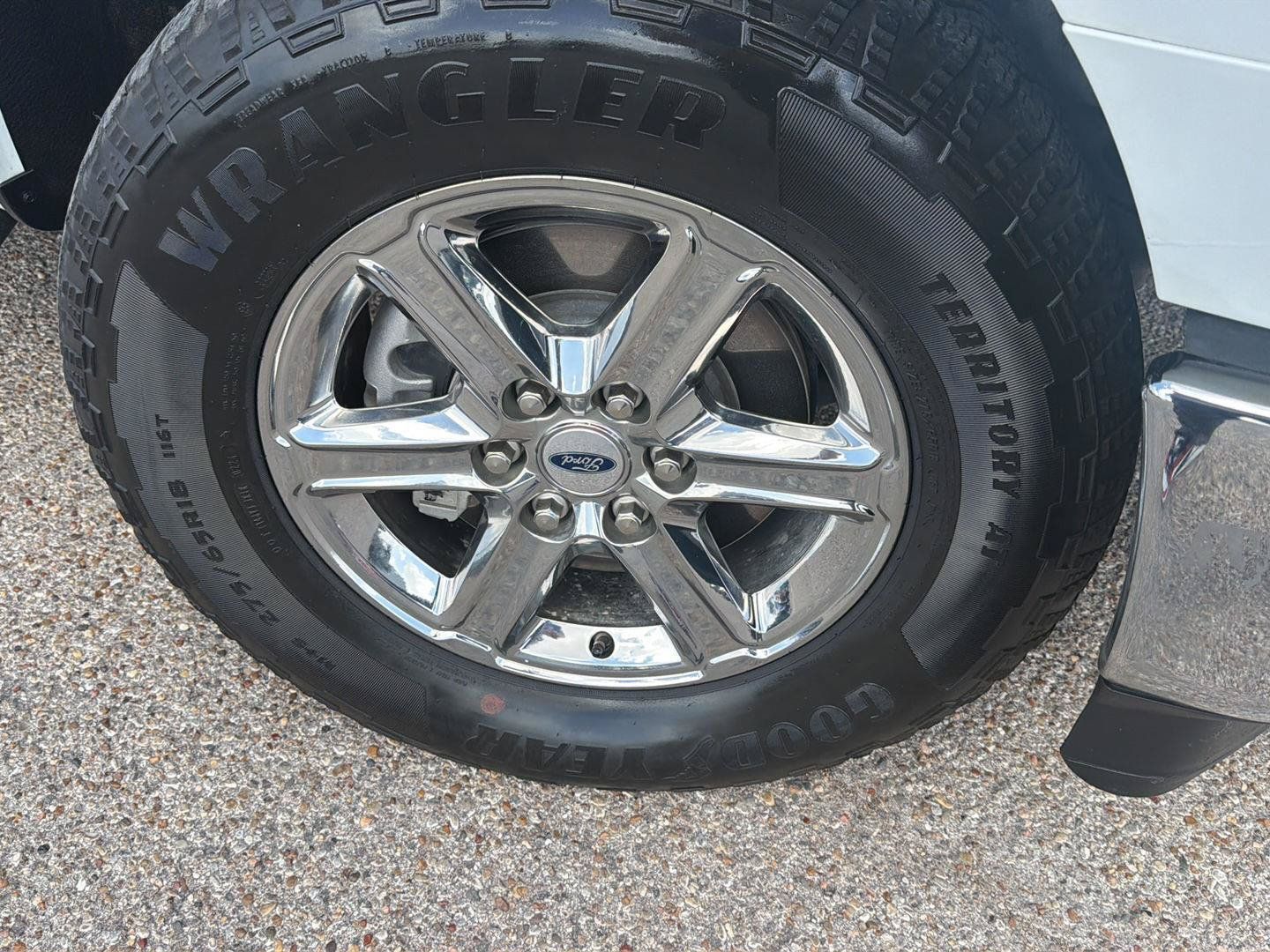 Used 2024 Ford F150 XLT w/ Tow/Haul Package AWD/4WD image 9
