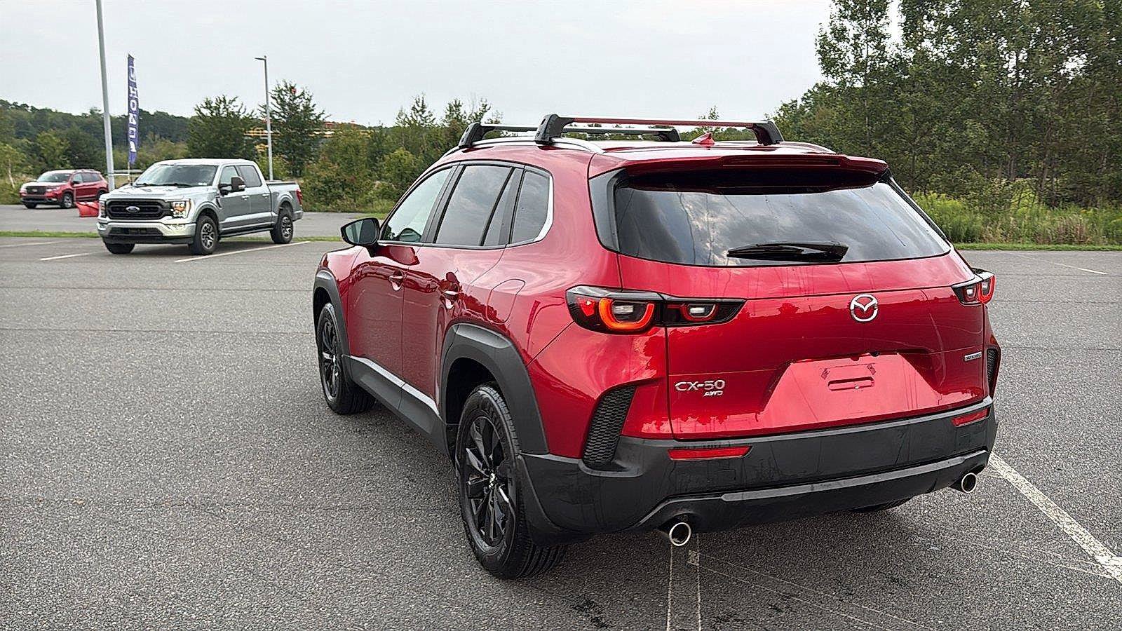 Certified 2025 MAZDA CX-50 AWD 2.5 S w/ Cargo Package image 8