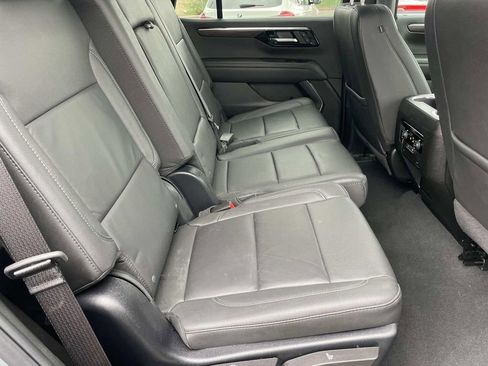 Used 2025 Chevrolet Tahoe LT AWD/4WD image 28