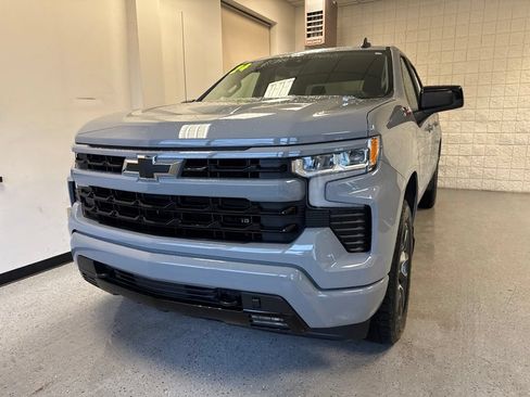 Used 2024 Chevrolet Silverado 1500 RST w/ Z71 Off-Road Package AWD/4WD image 36