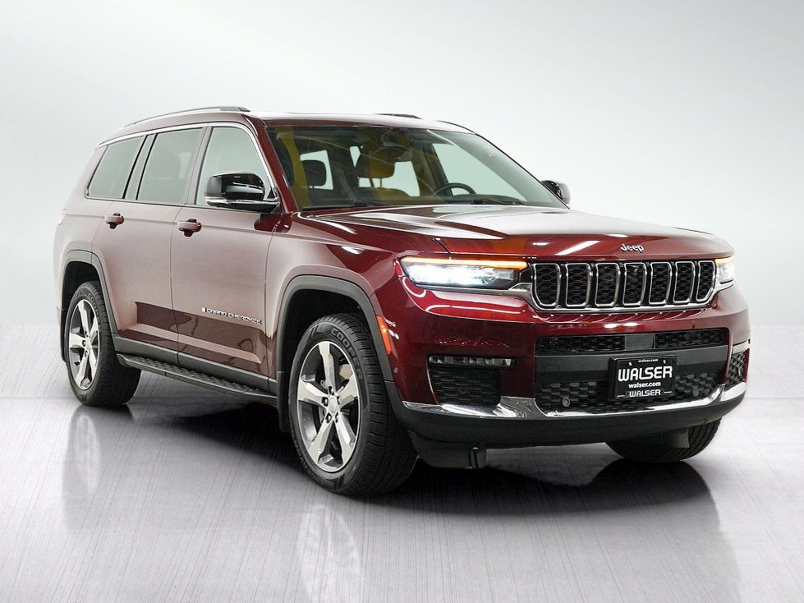 Used 2021 Jeep Grand Cherokee L Limited w/ Luxury Tech Group II AWD/4WD image 7
