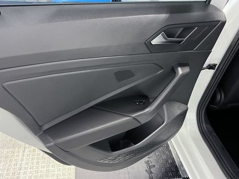 Certified 2024 Volkswagen Jetta Sport FWD image 17