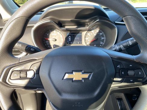Used 2023 Chevrolet TrailBlazer LT image 15