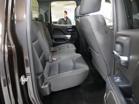 Used 2018 Chevrolet Silverado 1500 LT w/ All Star Edition image 28