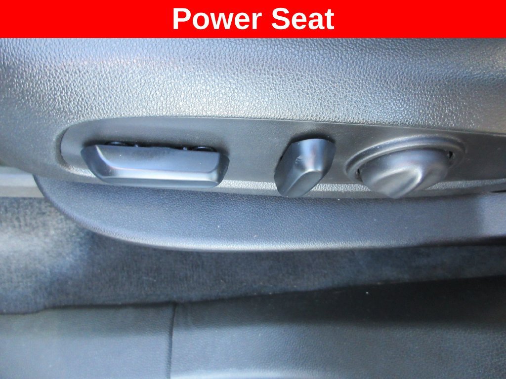 Used 2019 Buick Enclave Essence FWD image 25
