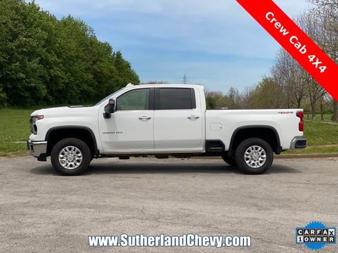 Used 2024 Chevrolet Silverado 2500 LTZ image 4