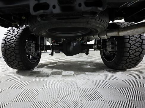 Used 2025 Ford F250 King Ranch image 9