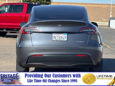 Used 2023 Tesla Model Y Long Range AWD/4WD image 5