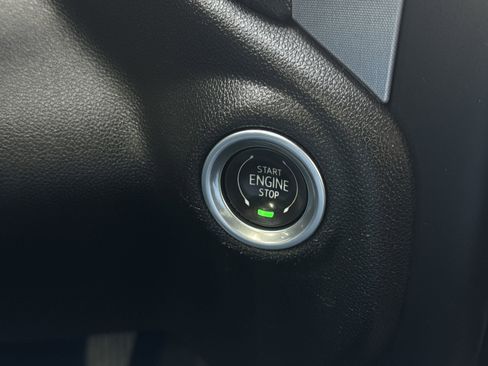 Used 2019 GMC Sierra 1500 Elevation image 17