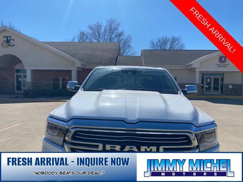 Used 2022 RAM 1500 Laramie AWD/4WD image 4