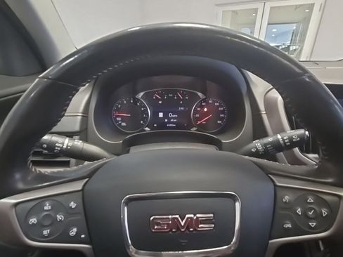Used 2022 GMC Terrain AT4 w/ Infotainment Package II image 12