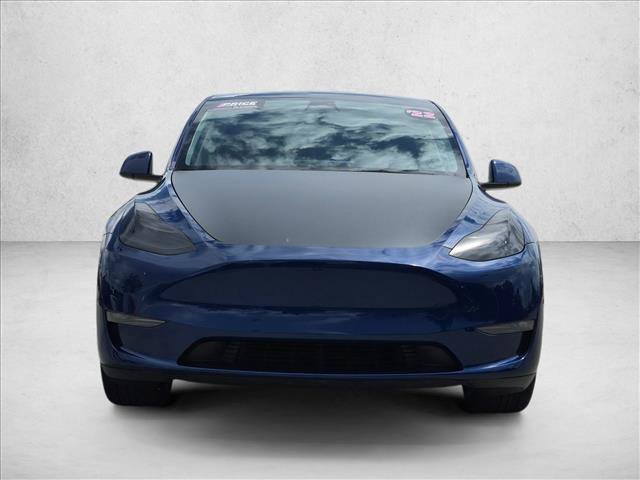 Used 2022 Tesla Model Y Long Range AWD/4WD image 2