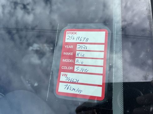 Certified 2021 Kia Rio S image 10